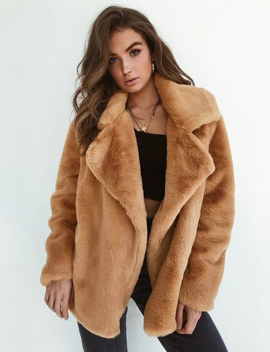 Charlotte | Kunstpelzmantel Damen Flauschiger Oversized Kurzmantel Kunstfell