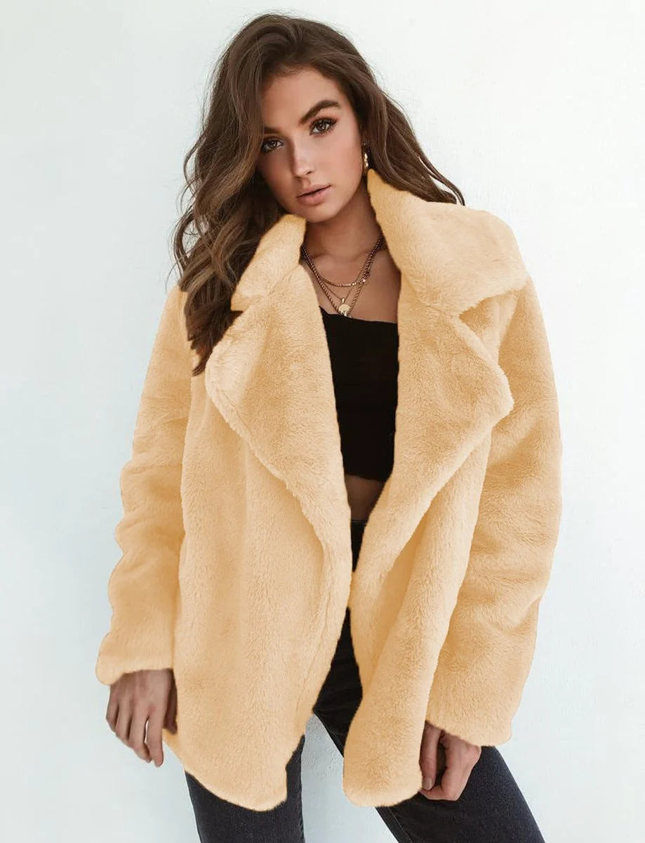 Charlotte | Kunstpelzmantel Damen Flauschiger Oversized Kurzmantel Kunstfell