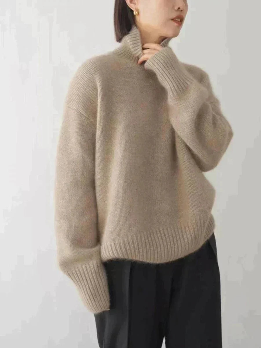 Clara | Damen Oversized Rollkragen Knit Sweater aus weicher Wollmischung