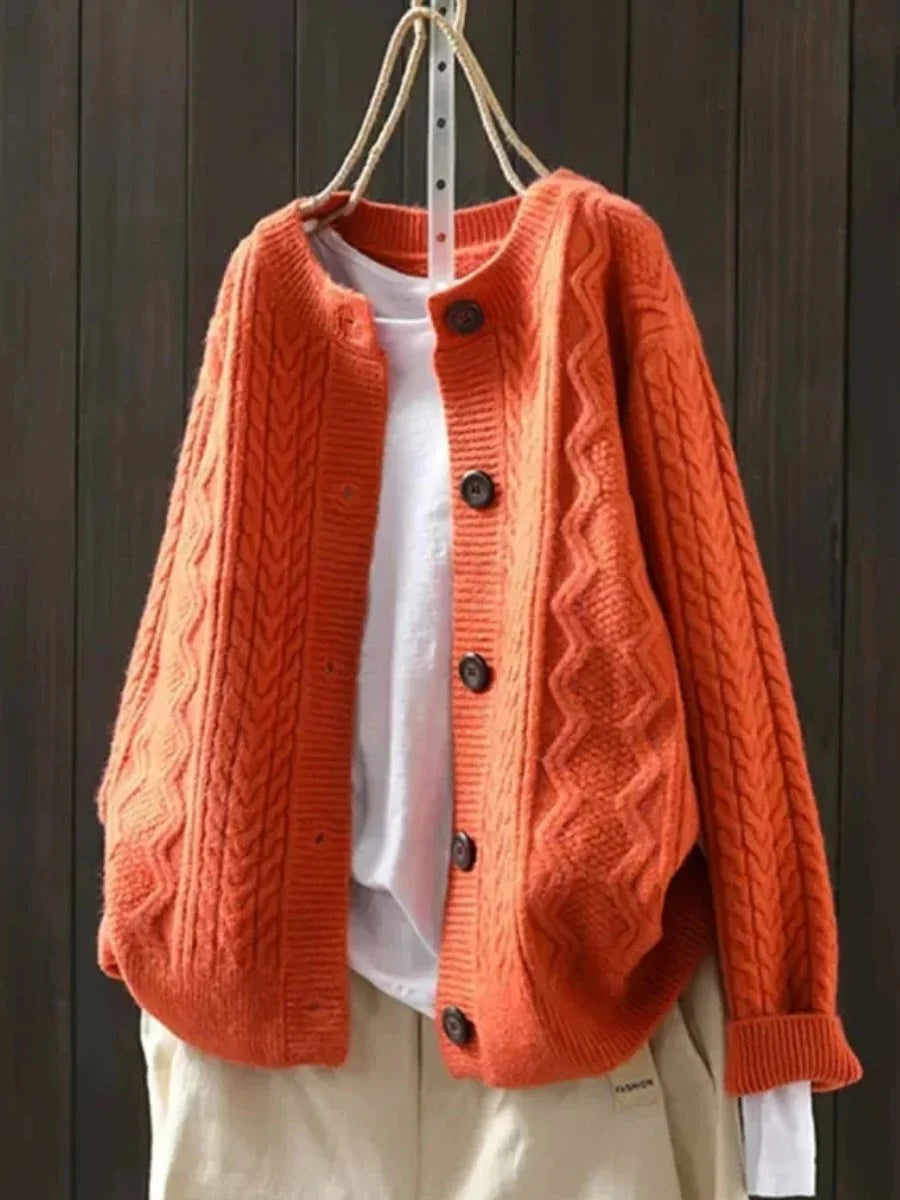 Johanna | Damen Oversized Zopfmuster-Cardigan mit Knopfleiste