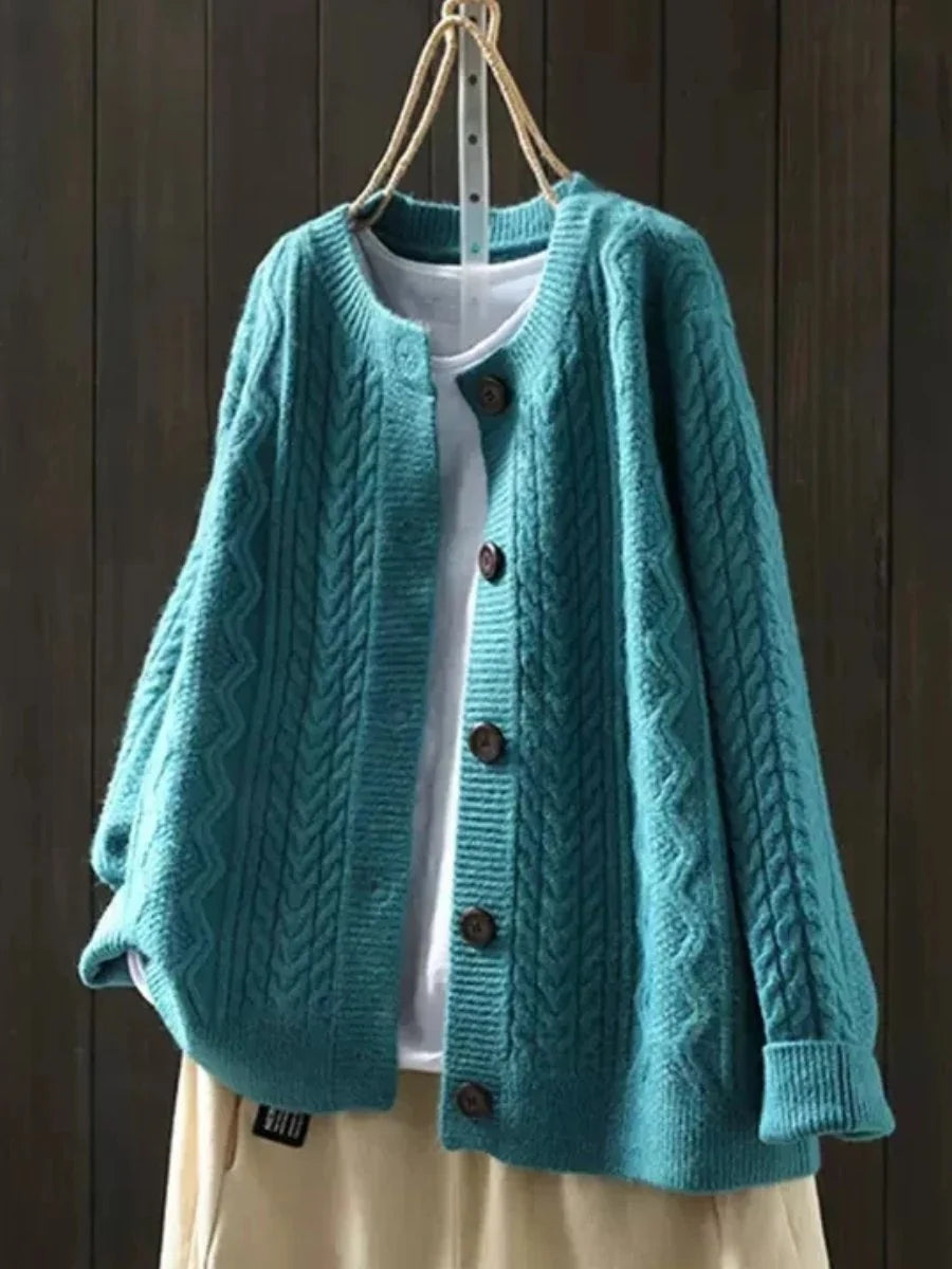 Johanna | Damen Oversized Zopfmuster-Cardigan mit Knopfleiste