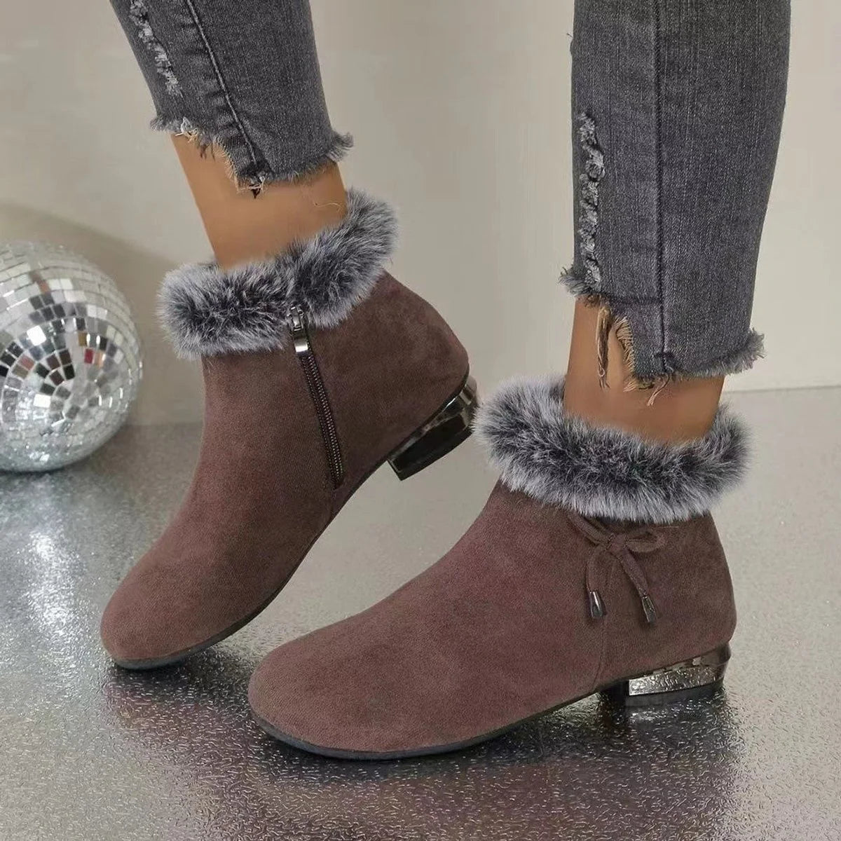 Nuana | Damen Gefütterte Wildleder Ankle Boots mit Kunstfell-Abschluss