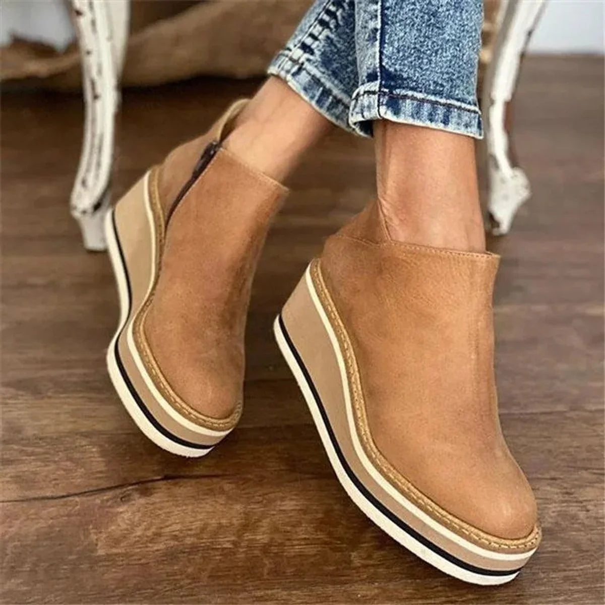Nuana | Damen Keilabsatz Ankle Boots mit Plateau und Reißverschluss