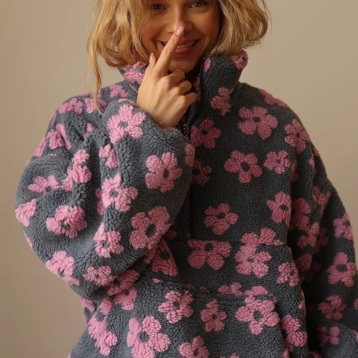 Nuana Damen Oversized Floral Sherpa Fleece Pullover Sweater