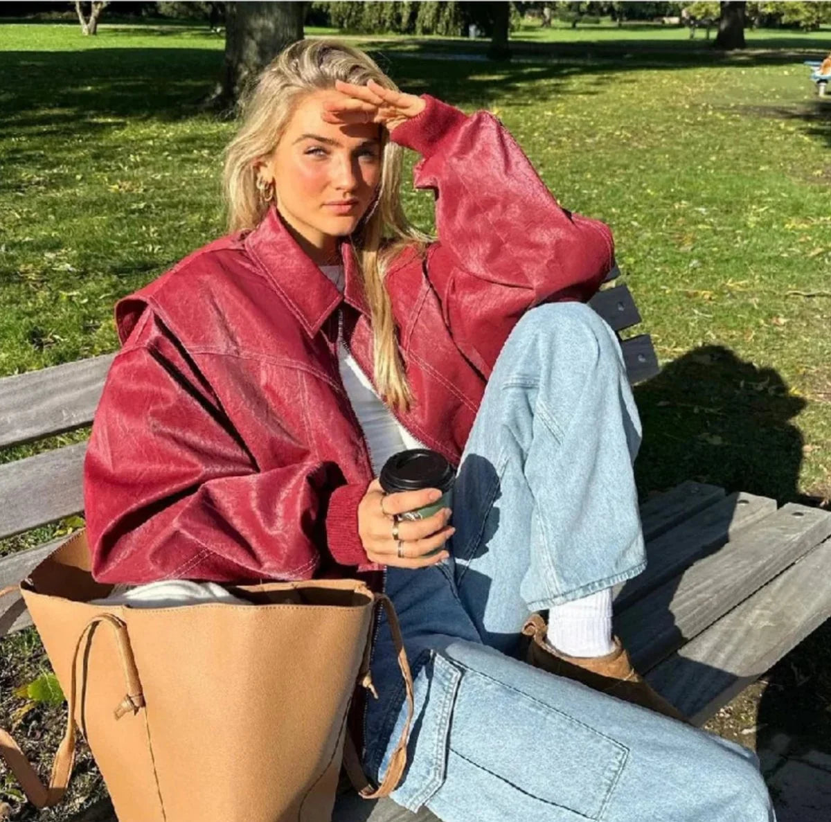 Nuana | Damen Oversized Steppjacke Bomberjacke Kontrastnaht Kunstleder