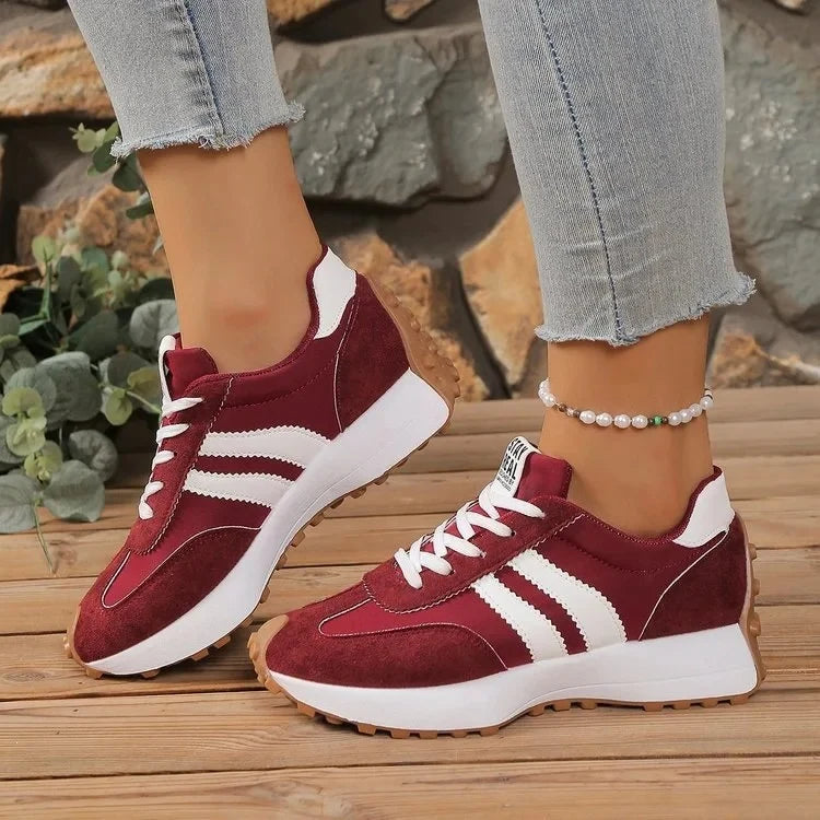 Nuana | Damen Retro Platform Chunky Sneakers mit Schnürung