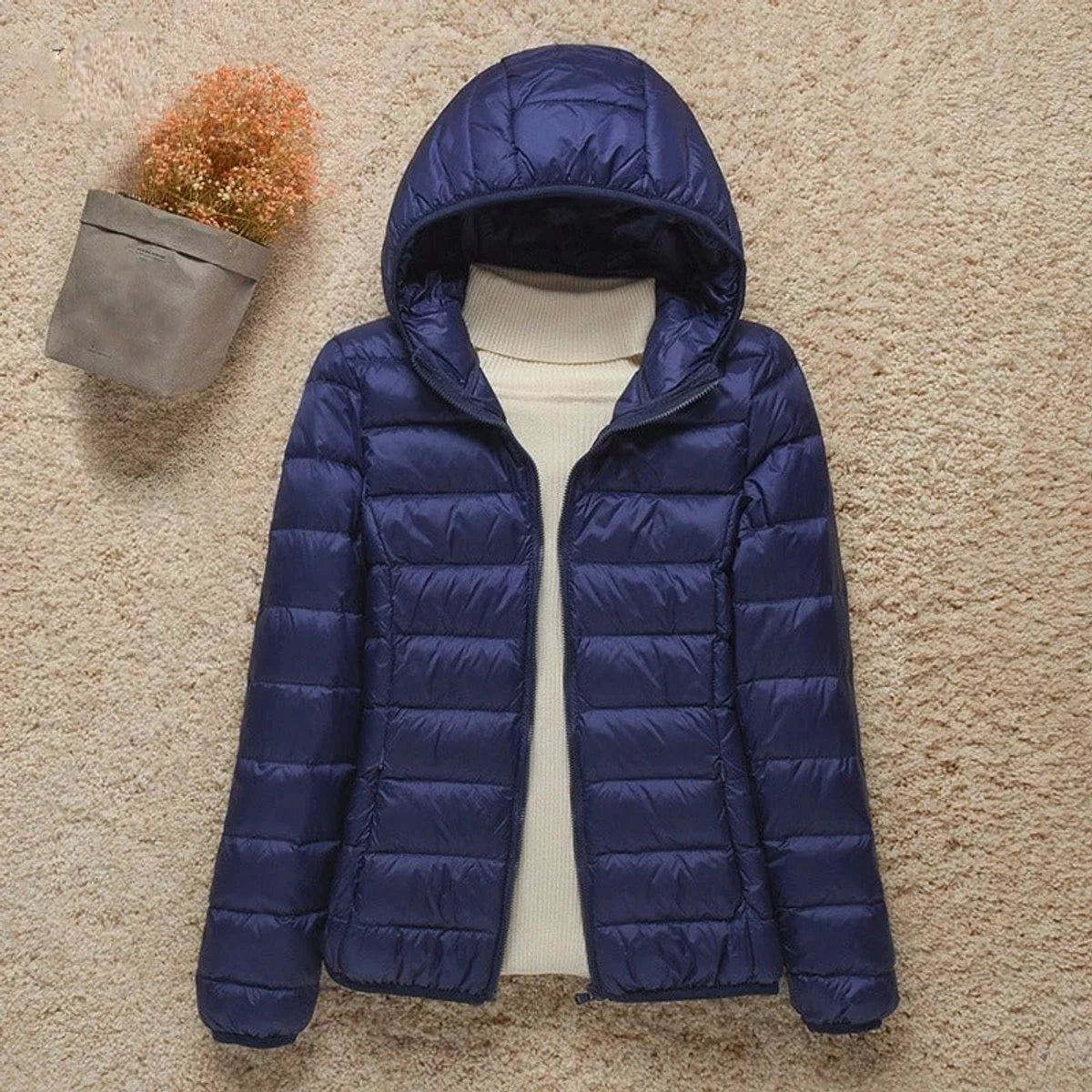 Nuana Elisabeth | Damen Steppjacke mit Kapuze ultraleichte Übergangsjacke