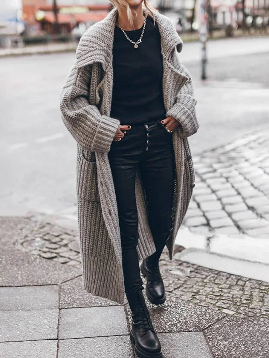 Nuana Marlene Damen Oversized Grobstrick-Cardigan mit Revers und Knöpfen