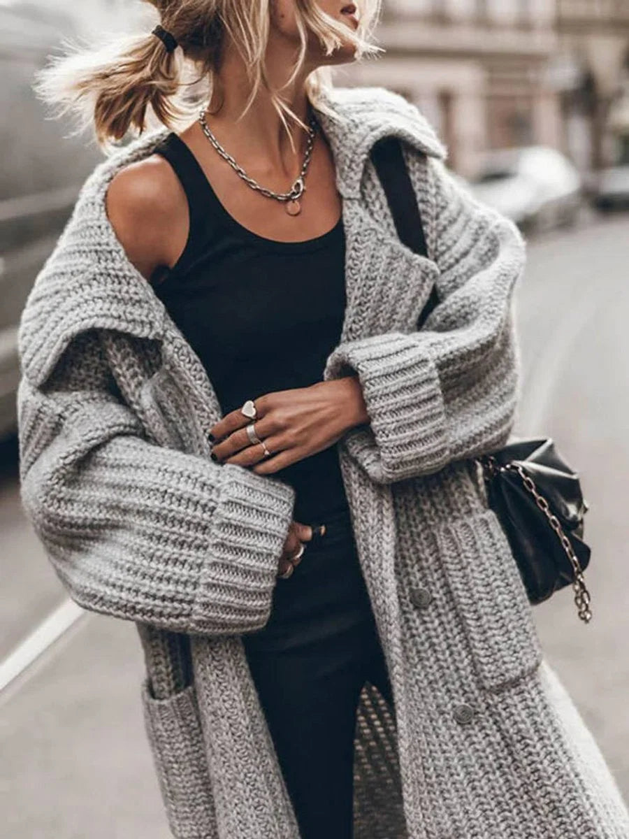 Nuana Marlene Damen Oversized Grobstrick-Cardigan mit Revers und Knöpfen