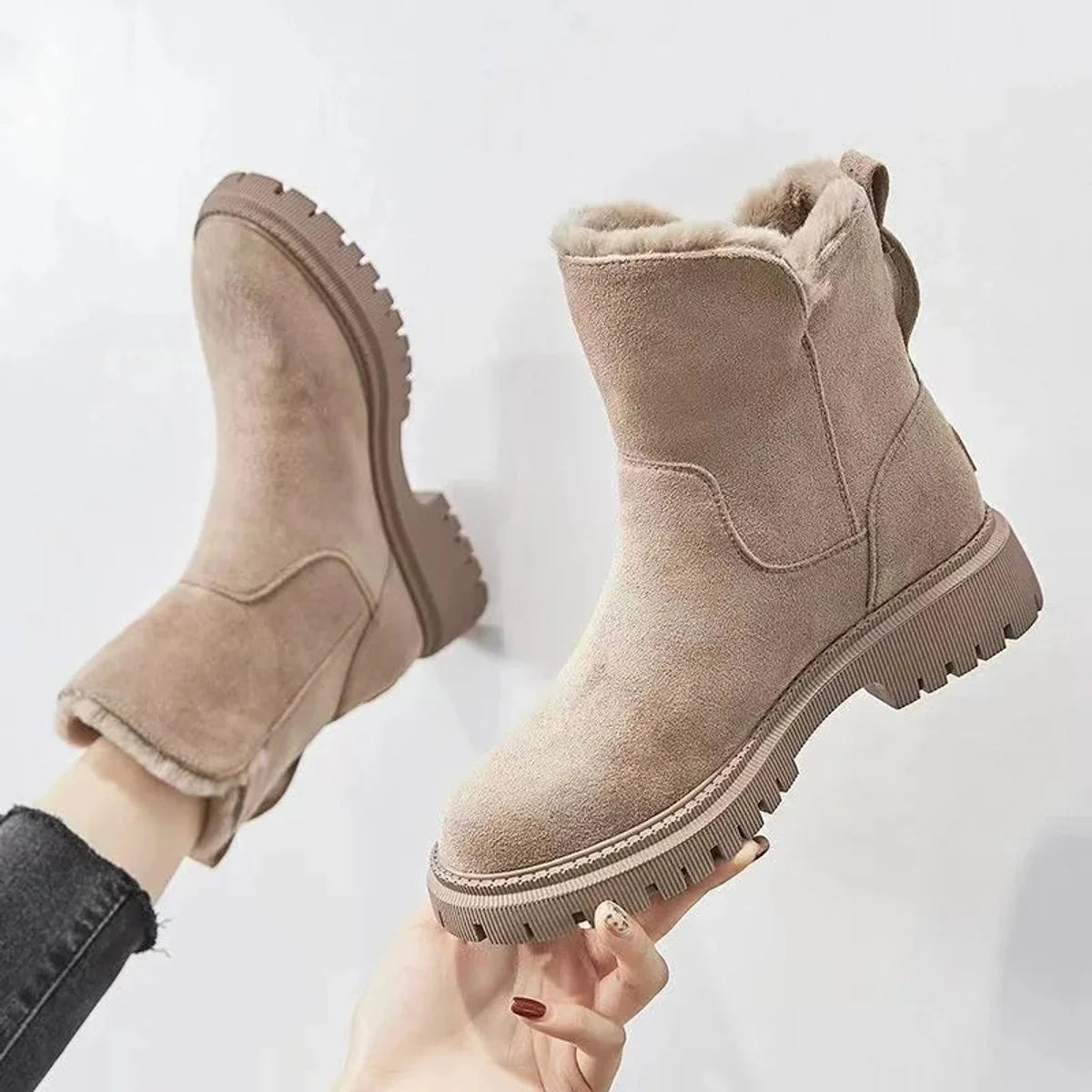 Nuana | Stiefeletten Damen Gefütterte Winterstiefel mit Reißverschluss Plateau