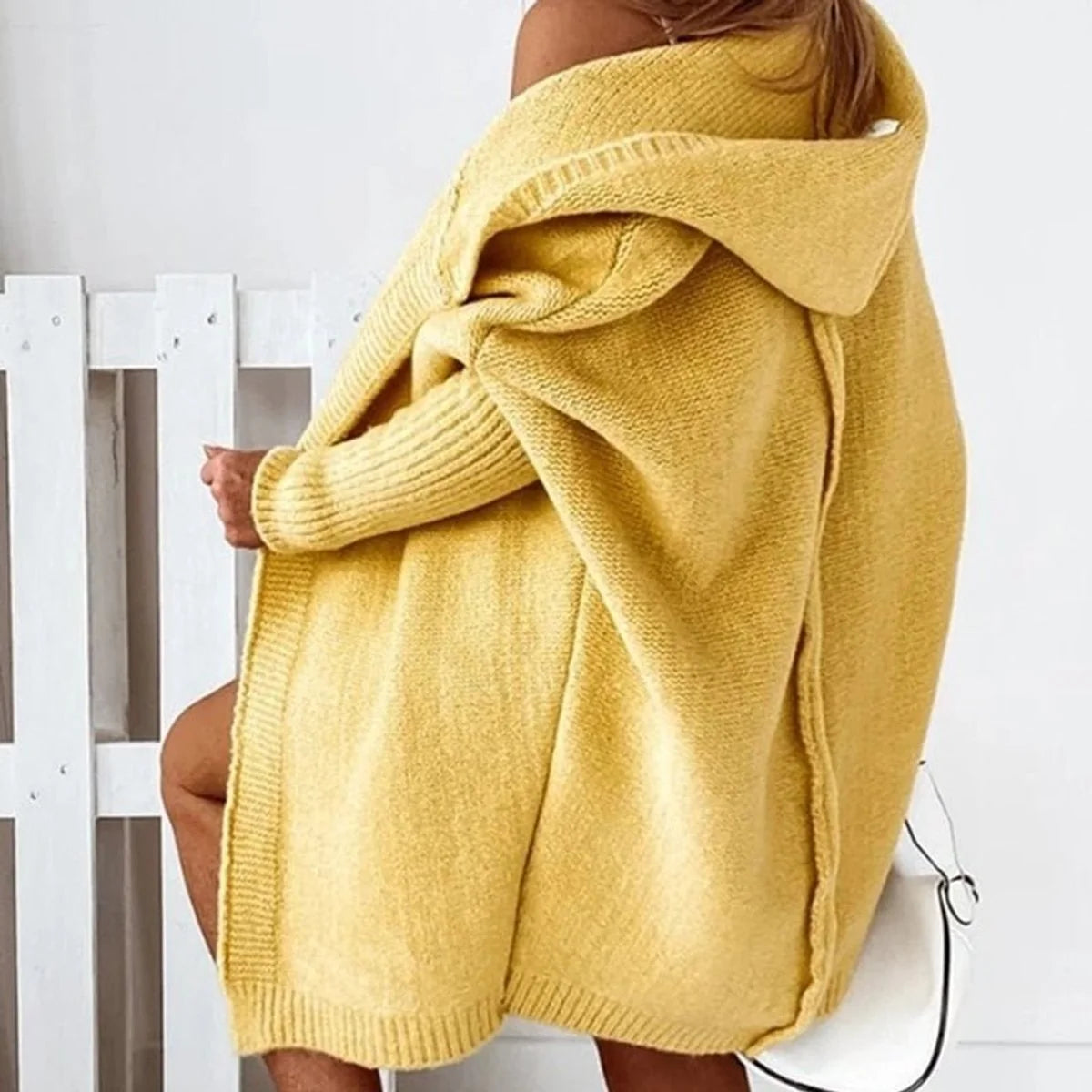 Nuana | Strickjacke Damen Oversized Kapuzen Cardigan mit Fledermausärmeln
