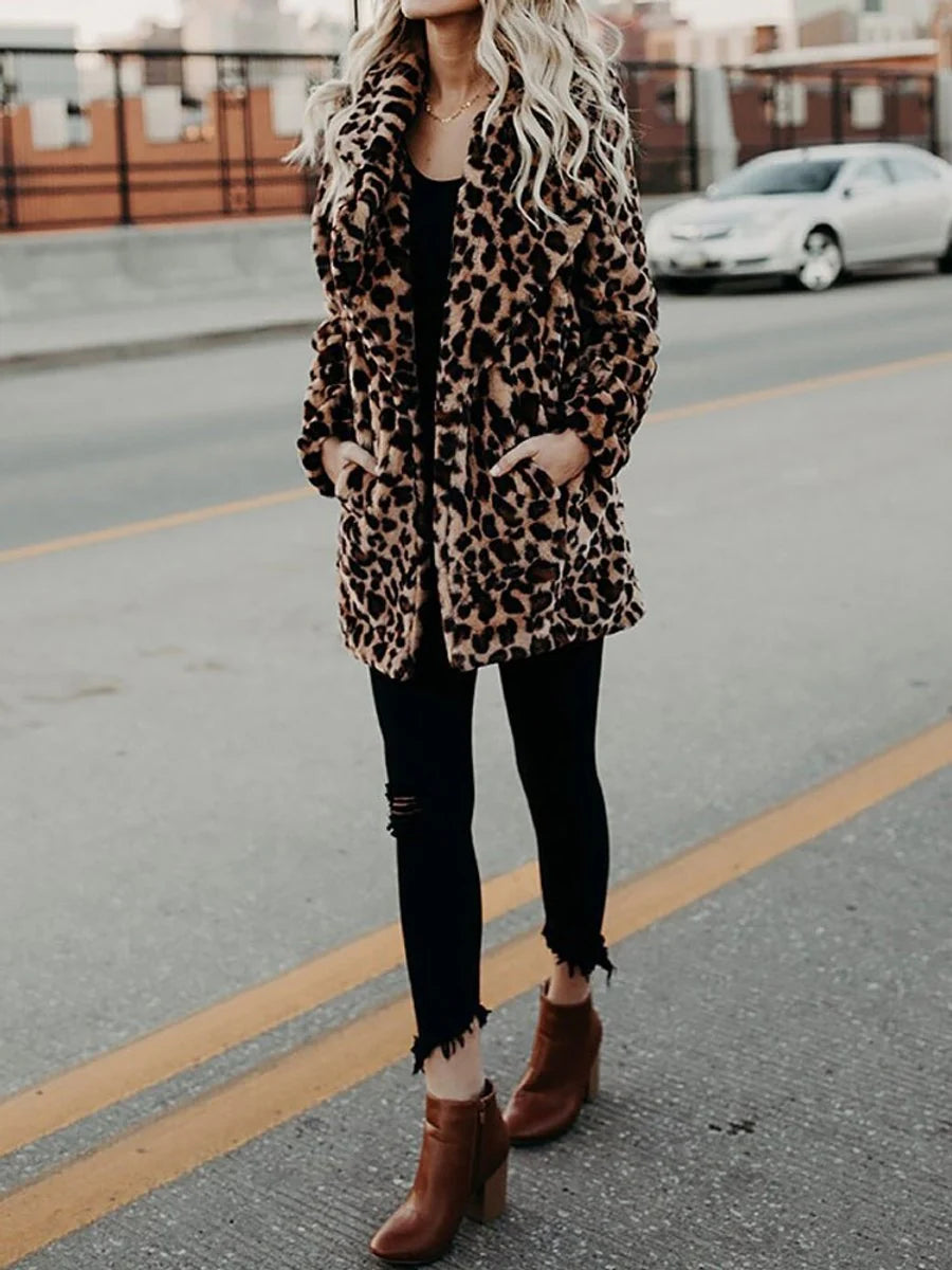 Nuana | Wintermantel Damen Leopardenmuster Plüsch Kunstpelz Jacke