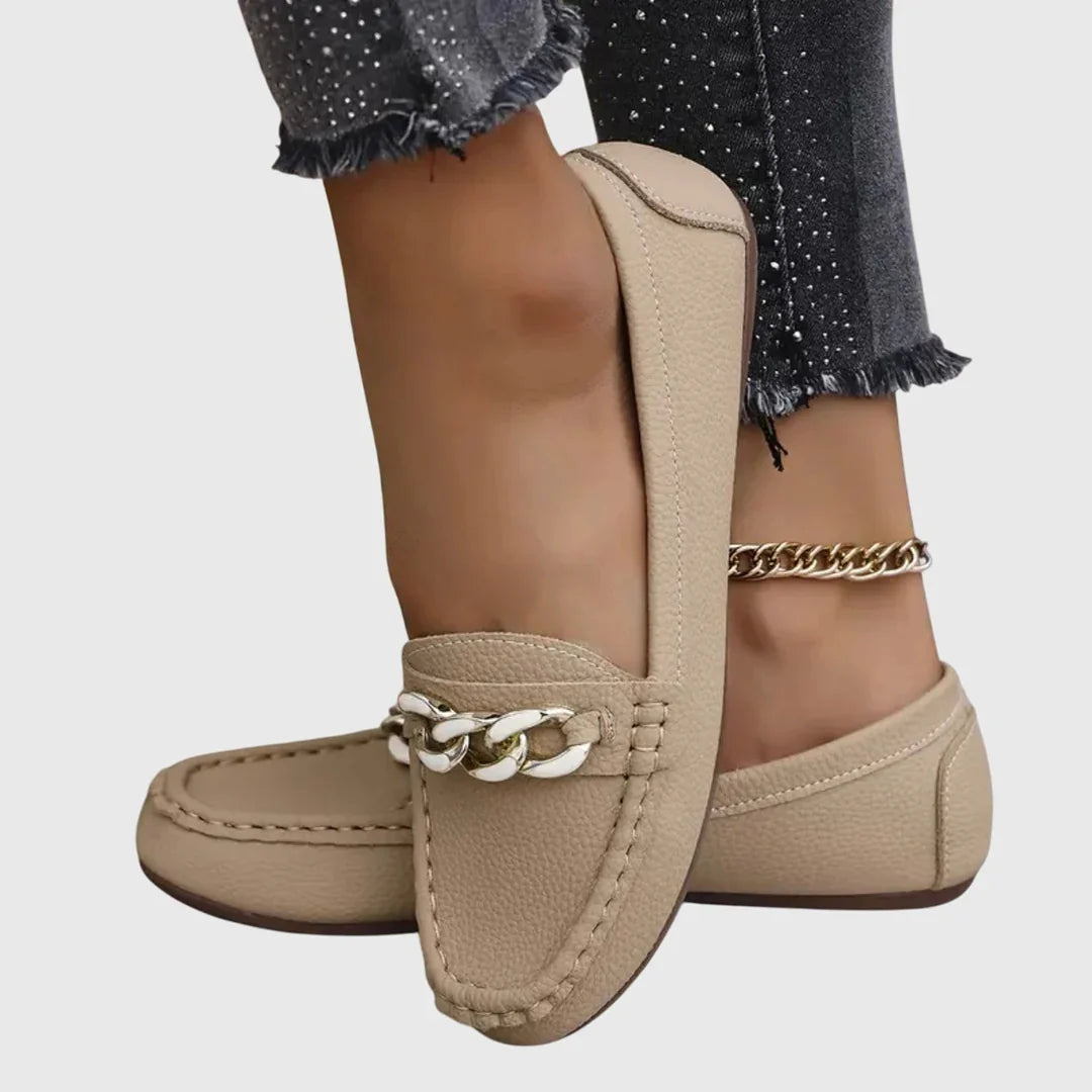 Regine | Damen Kettendetail Slip-On Loafer