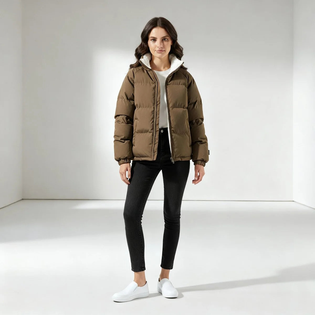 Charlotte | Winterjacke Damen Fleecegefütterte Kapuzen-Pufferjacke