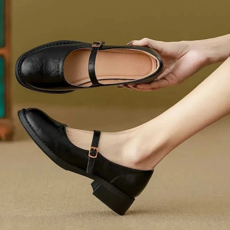 Emilia | Damen Leder Mary-Jane-Ballerinas verstellbarer Riemenschnalle niedrigem Blockabsatz