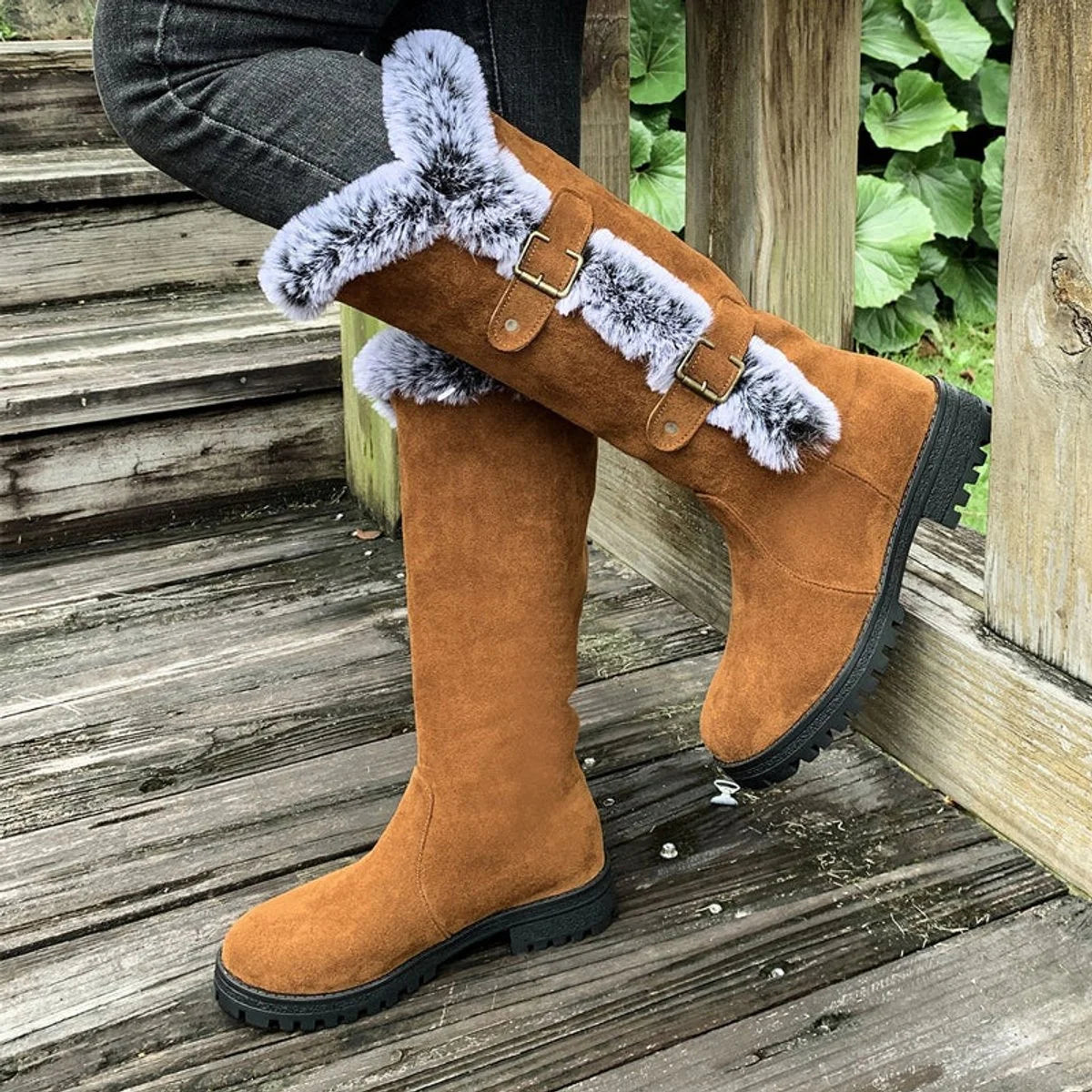 Hannah | Damen Gefütterte Kniehohe Stiefel mit Plüschbesatz Schnallen