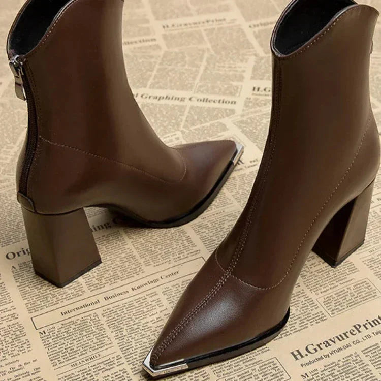 Nuana | Damen-Frühjahrs-Stiefeletten mit spitzer Kappe und Absatz
