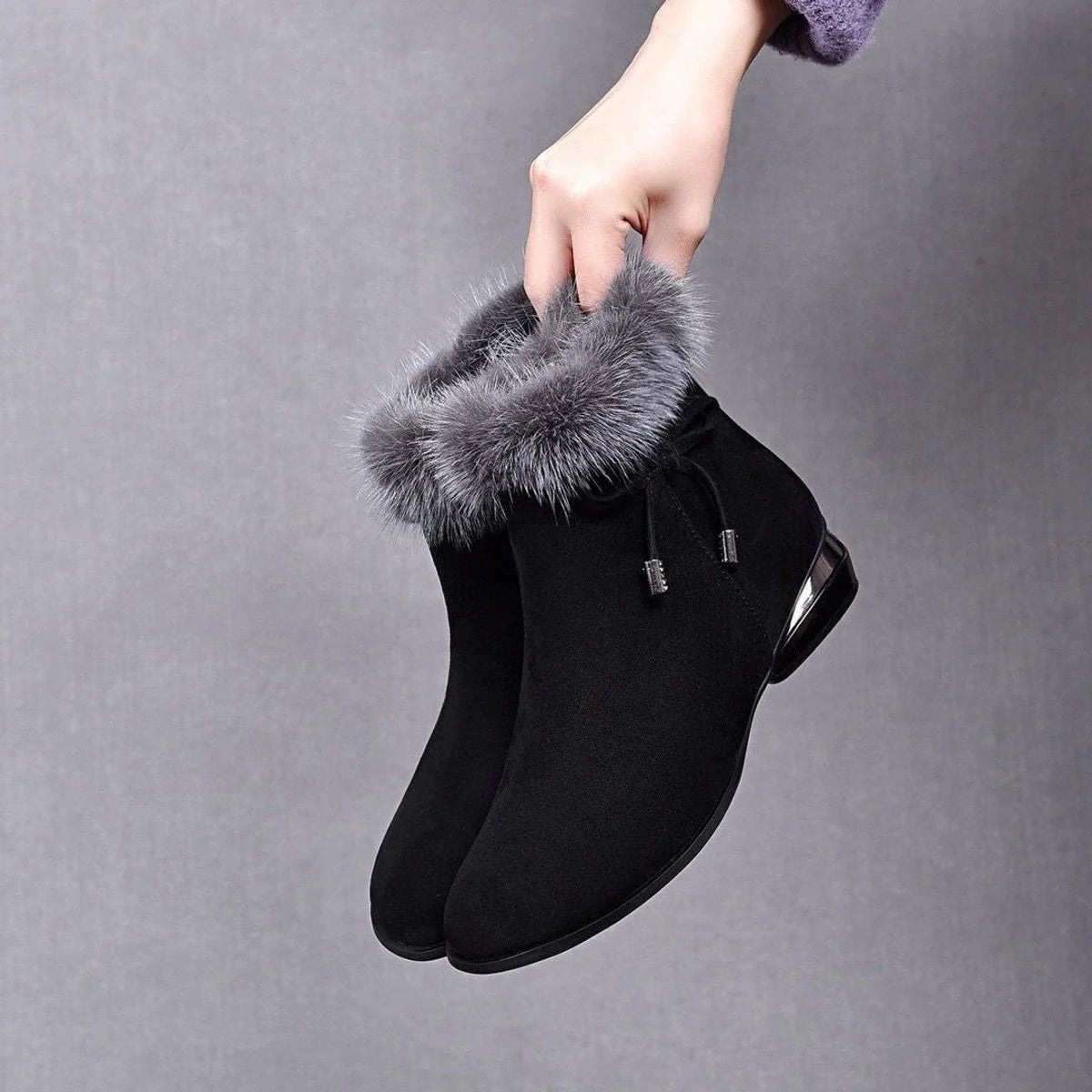 Nuana | Damen Gefütterte Wildleder Ankle Boots mit Kunstfell-Abschluss