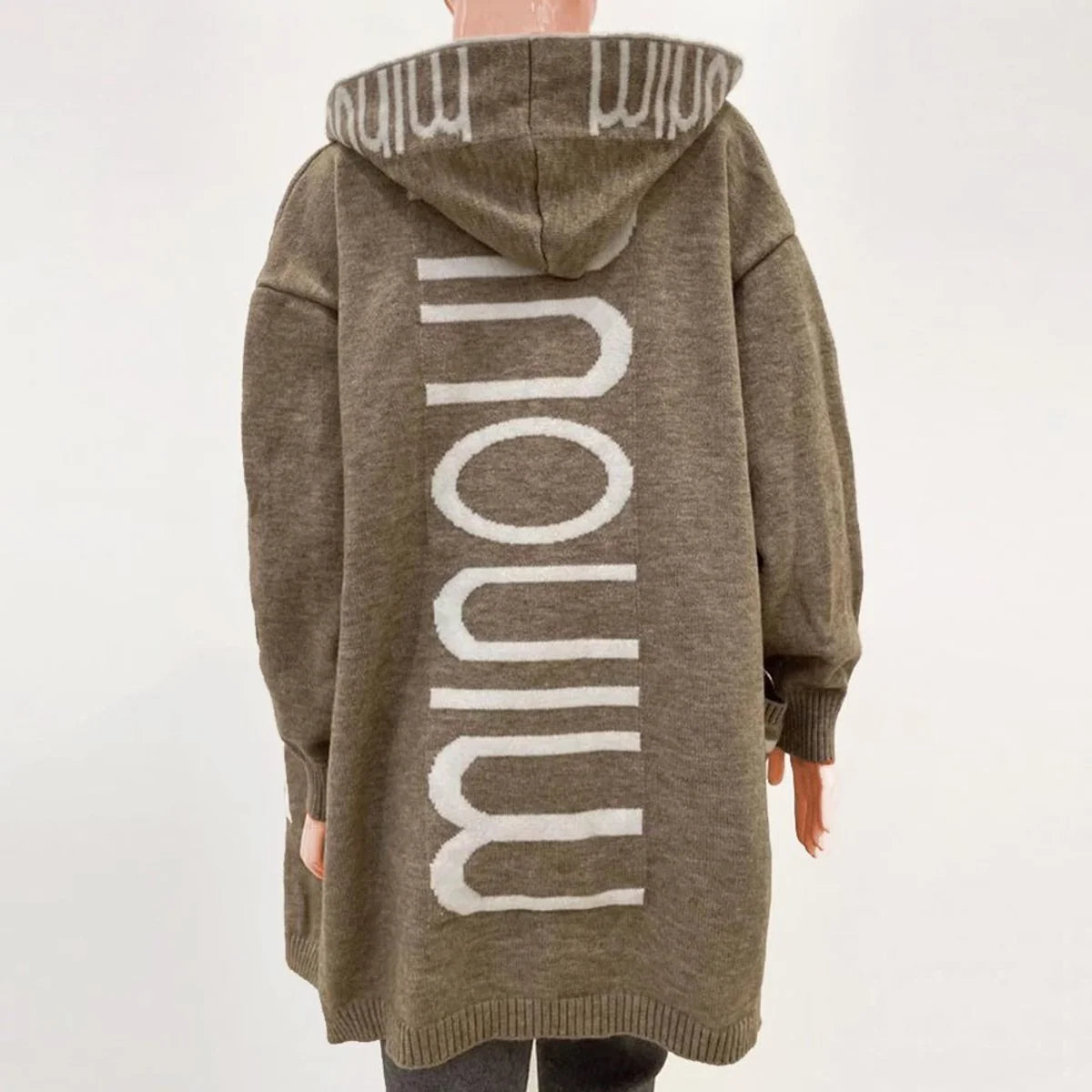 Nuana | Damen Gestrickte Kapuzenjacke mit Schriftzug Muster Offene Strickjacke