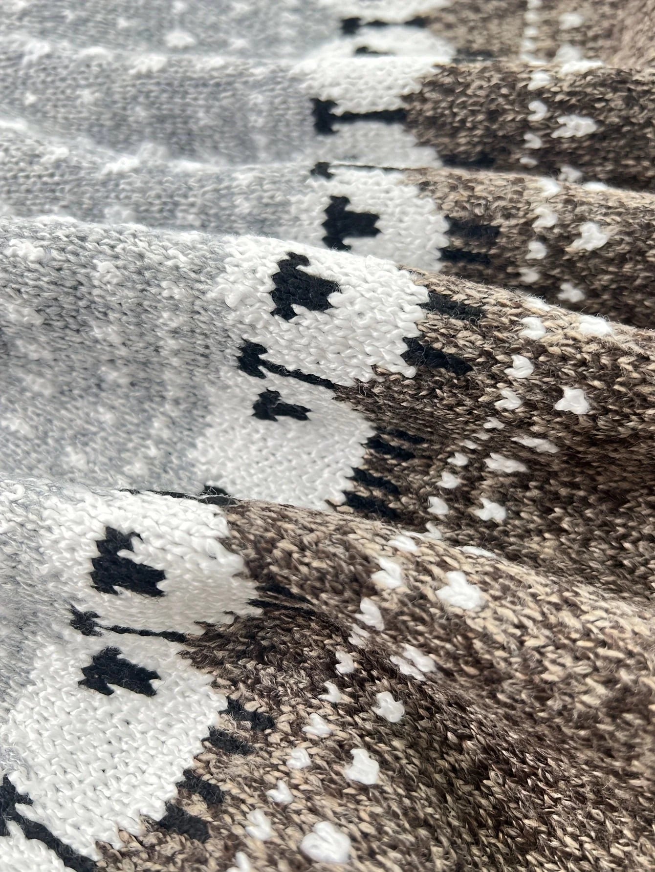 Nuana | Damen Grobstrick-Pullover mit Schaf-Jacquardmuster