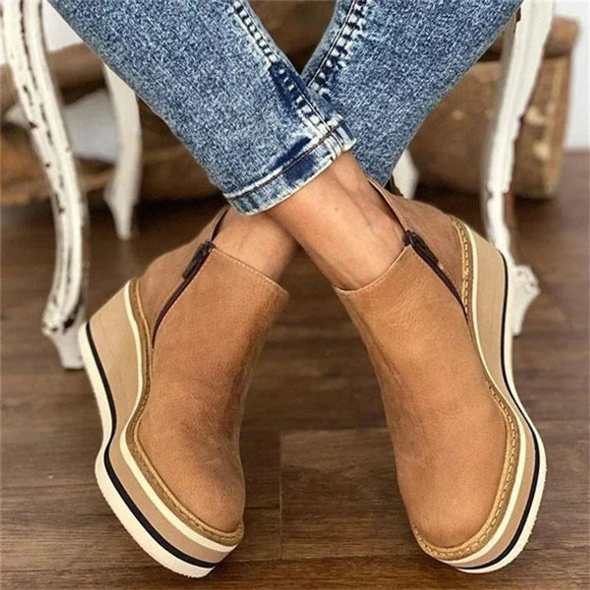 Nuana | Damen Keilabsatz Ankle Boots mit Plateau und Reißverschluss