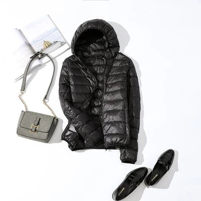 Nuana | Damen Modische Glänzende Kurze Winterjacke