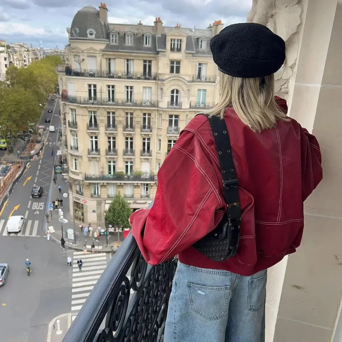Nuana | Damen Oversized Steppjacke Bomberjacke Kontrastnaht Kunstleder