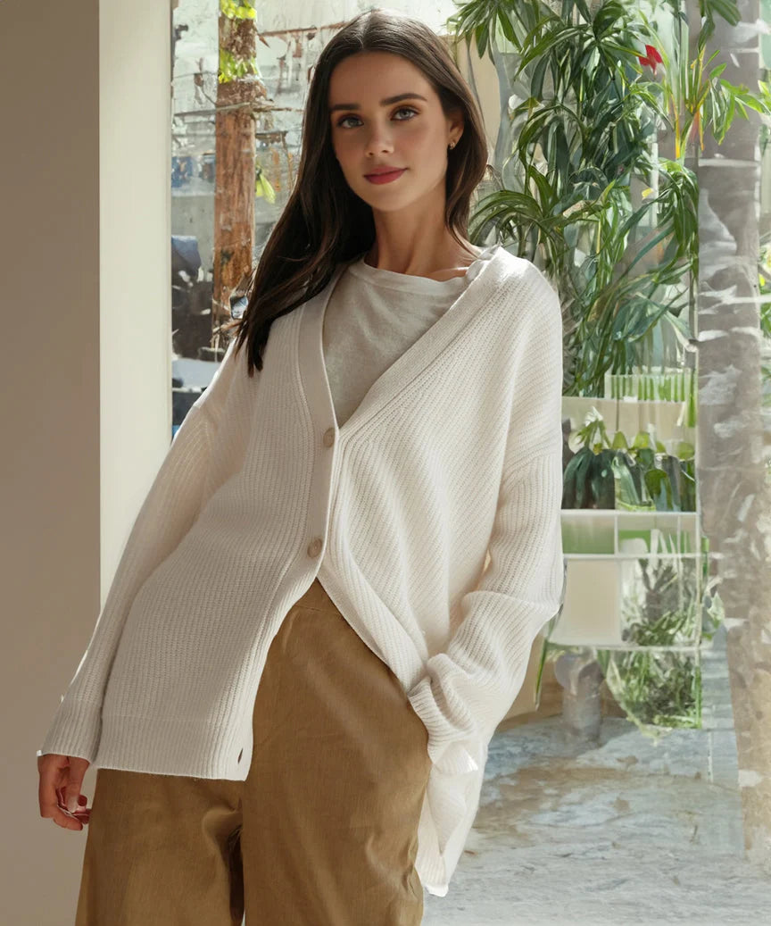 Nuana | Damen Oversized Strickjacke mit Knöpfen