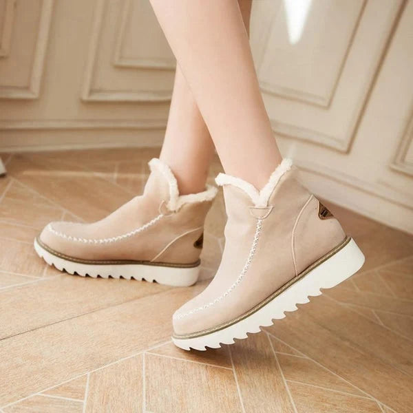 Nuana | Damen Slip On Stiefeletten Mit Plateau Und Nahtdetails