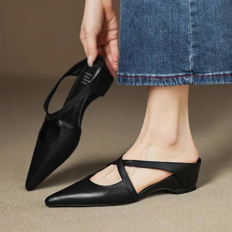 Nuana | Damen Spitze Echtleder Kreuzriemen Mules mit Absatz