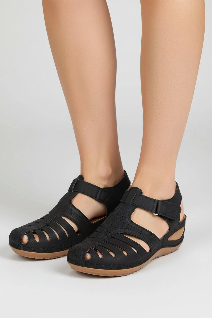 Nuana Elisabeth | Damen Geschlossene Klettverschluss-Sandalen mit Keilabsatz