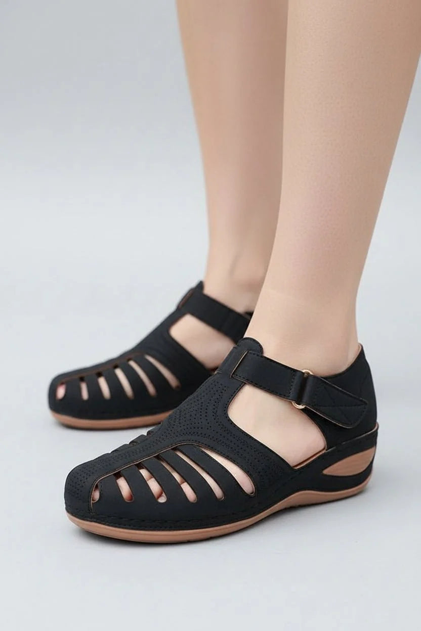 Nuana Elisabeth | Damen Geschlossene Klettverschluss-Sandalen mit Keilabsatz