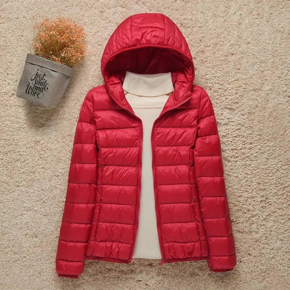 Nuana Elisabeth | Damen Steppjacke mit Kapuze ultraleichte Übergangsjacke