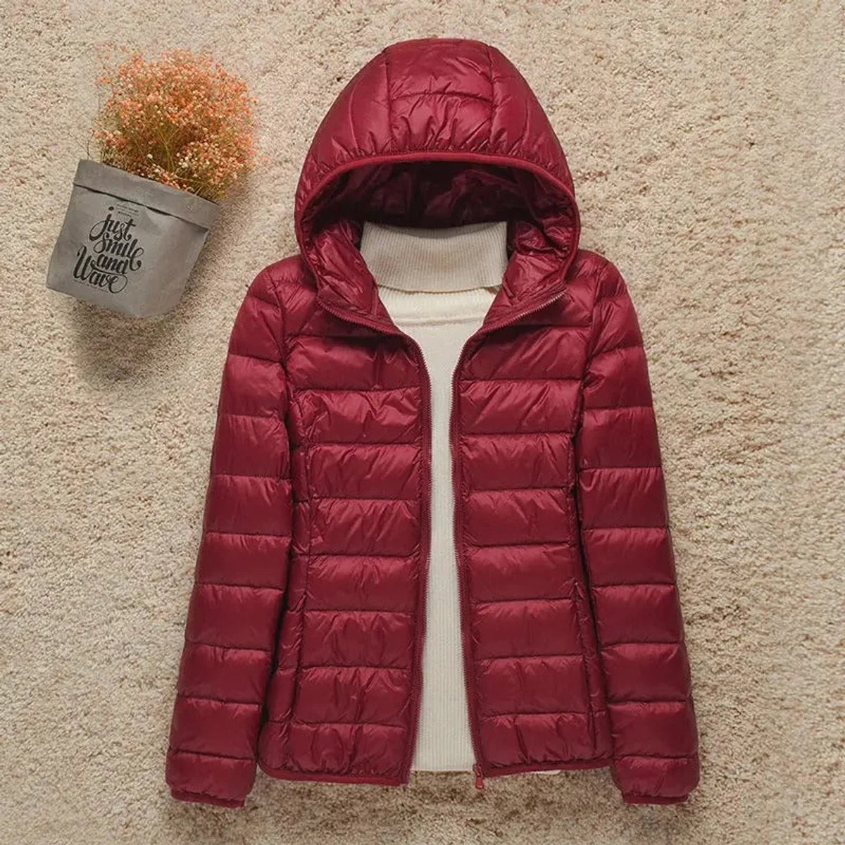 Nuana Elisabeth | Damen Steppjacke mit Kapuze ultraleichte Übergangsjacke