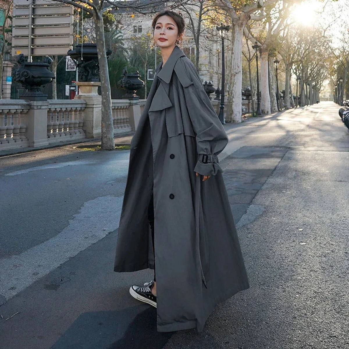 Nuana Emilia | Damen Oversized Zweireiher Maxi Trench Coat mit Bindegürtel