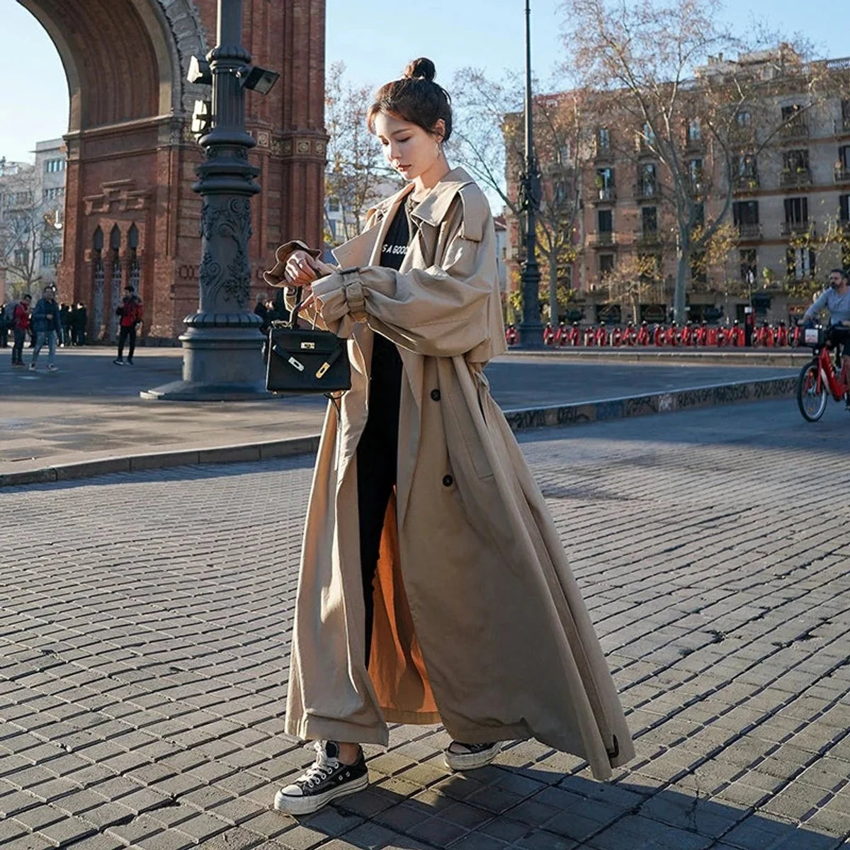 Nuana Emilia | Damen Oversized Zweireiher Maxi Trench Coat mit Bindegürtel