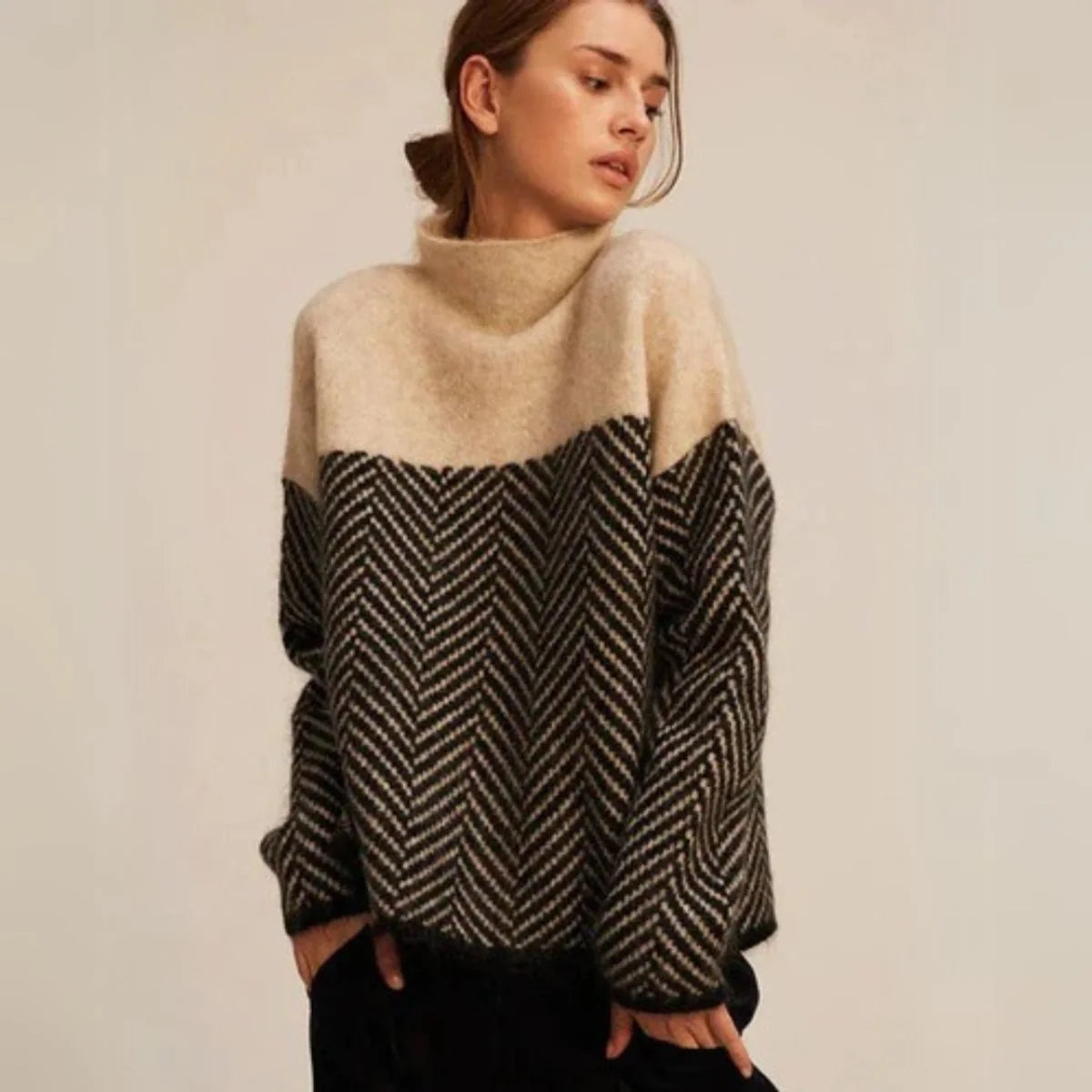 Nuana Greta Damen Rollkragen Pullover Oversized Fischgrätmuster