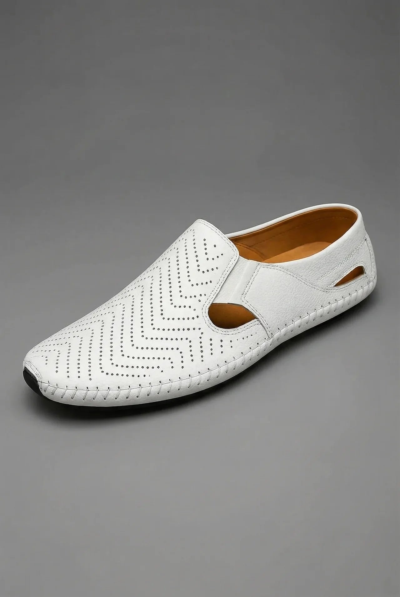 Nuana Herren Atmungsaktive Perforierte Slip-On Loafer mit Handnaht