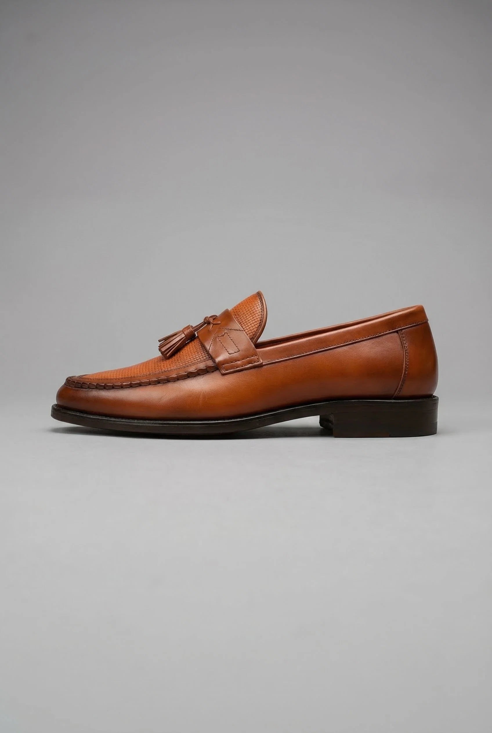 Nuana | Herren Geflochtene Quasten-Slipper Klassische Leder-Loafer