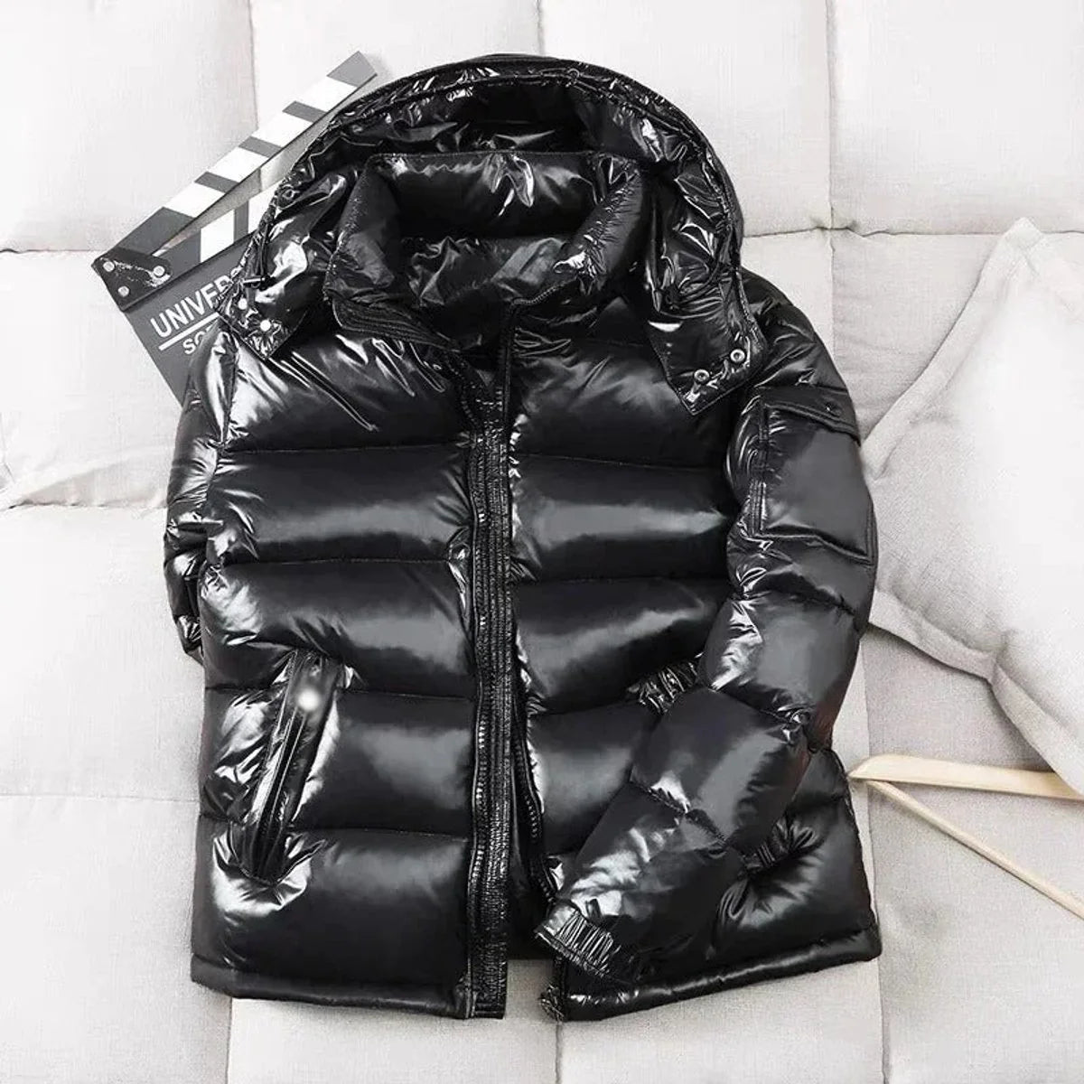 Nuana | Herren Winterjacke Glänzende Daunen-Steppjacke mit Kapuze