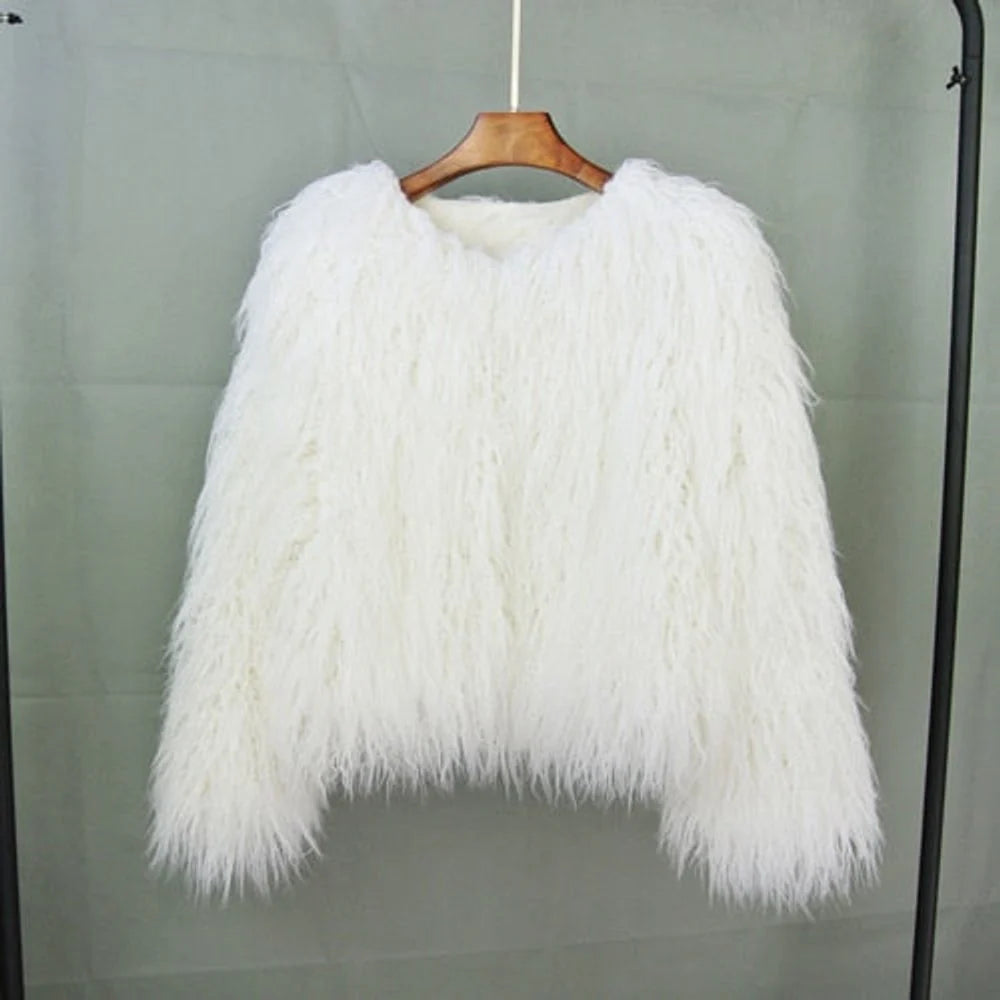 Nuana | Kunstpelzmantel Damen flauschiger Langflor Wintermantel