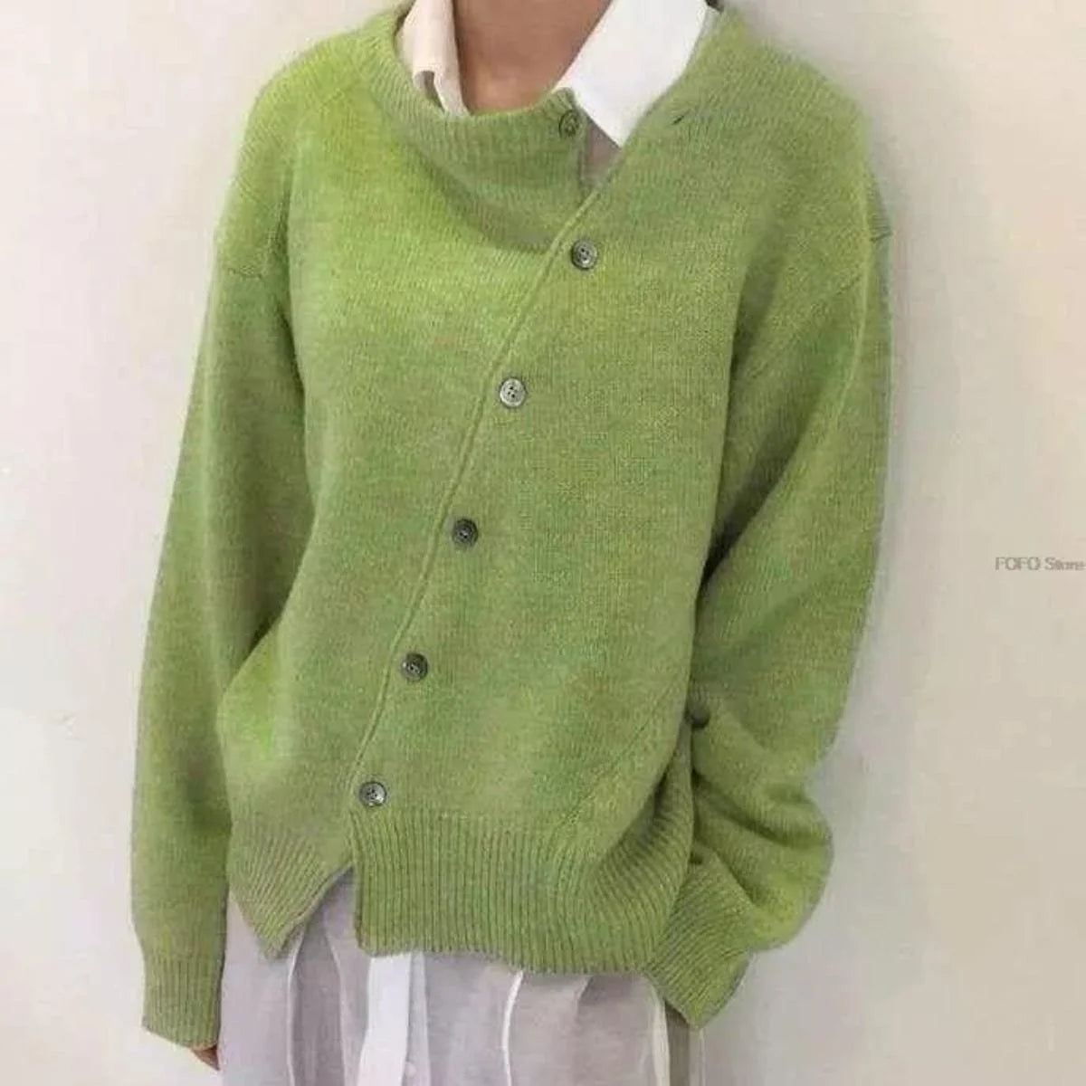 Nuana | Strickjacke Damen Oversized Cardigan asymmetrische Knopfleiste