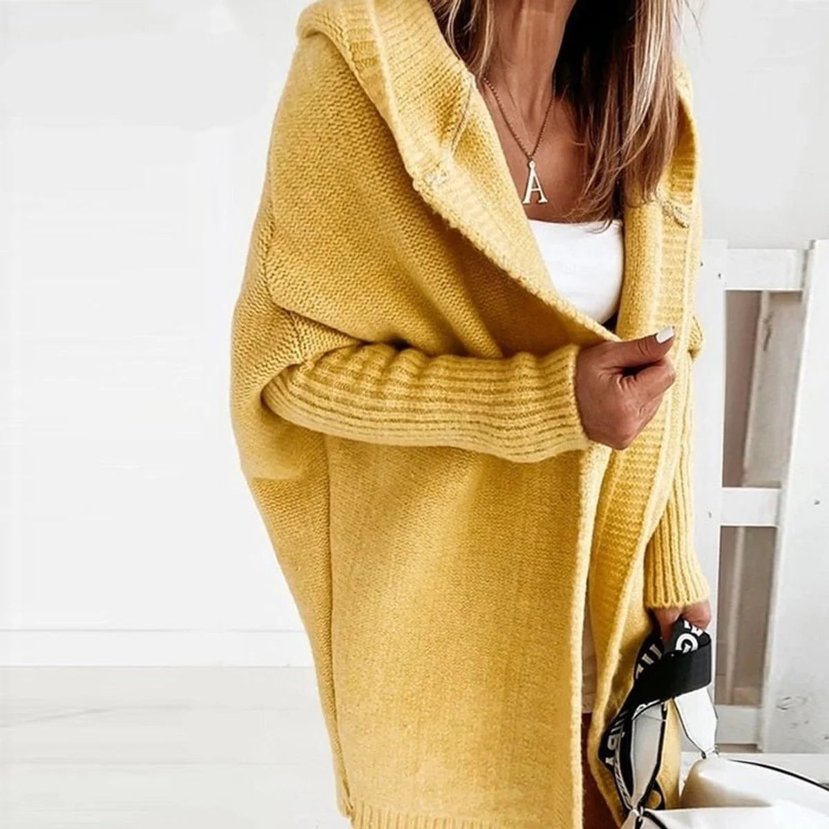 Nuana | Strickjacke Damen Oversized Kapuzen Cardigan mit Fledermausärmeln