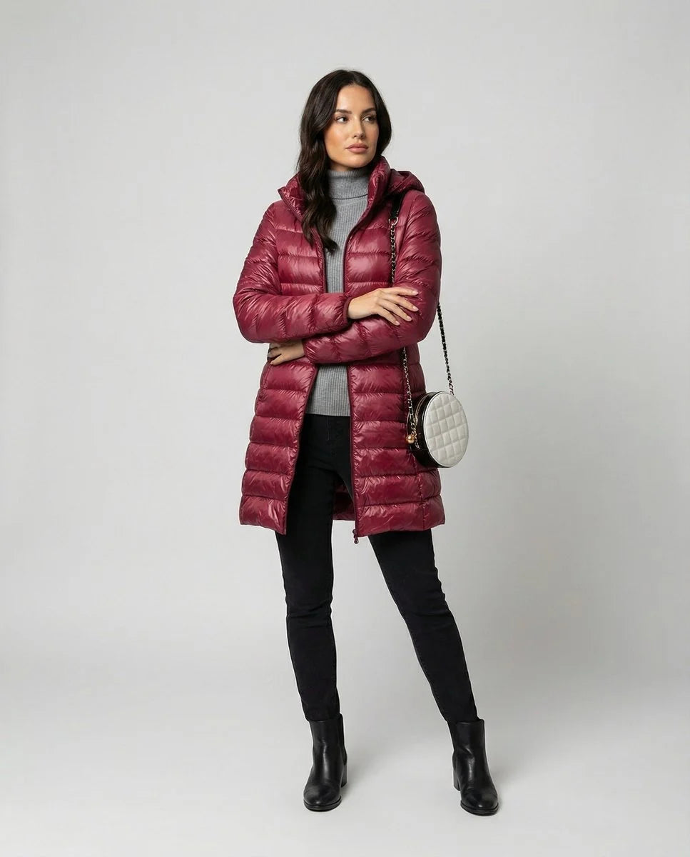 Nuana | Winterjacke Damen Ultraleichte Slim-Fit Daunenjacke mit Kapuze