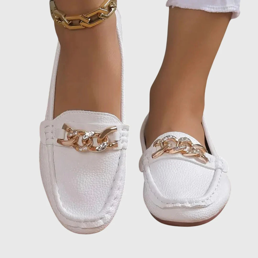 Regine | Damen Kettendetail Slip-On Loafer